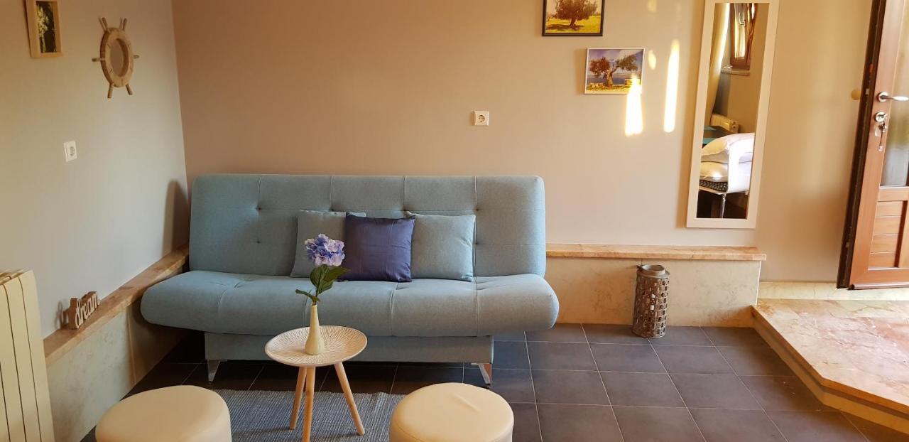 Apartment Borna Pazin Εξωτερικό φωτογραφία
